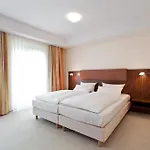 Lägenhetshotell Altes 4*