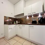 Lägenhetshotell Altes 4*