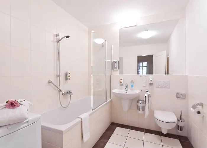 アパートホテル アルテス 4*