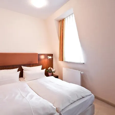 Aparthotel Altes 4*