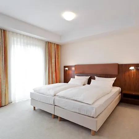 Aparthotel Altes 4*