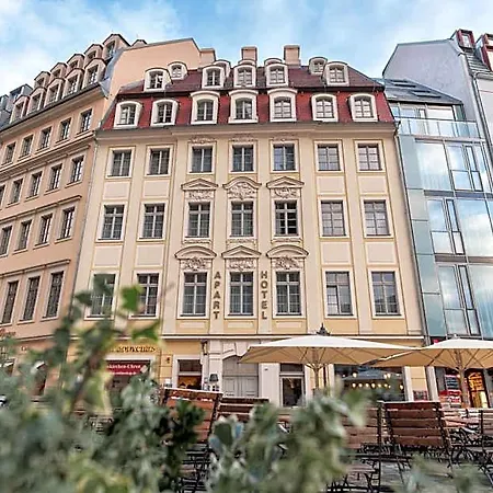 Altes Aparthotel 4*